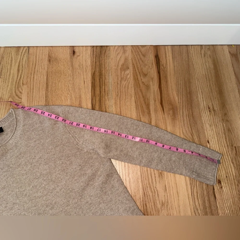 Quince 100% Cashmere Oversized Crewneck Sweater Cream Oatmeal Size Medium - Picture 5 of 8